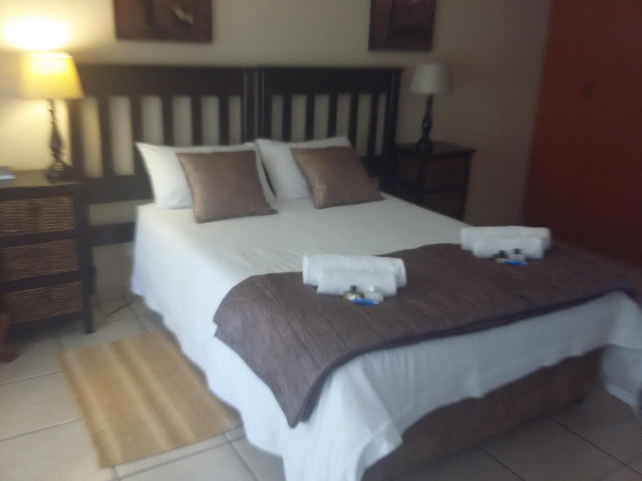 Sonyador Guesthouse Боксбурґ Екстер'єр фото