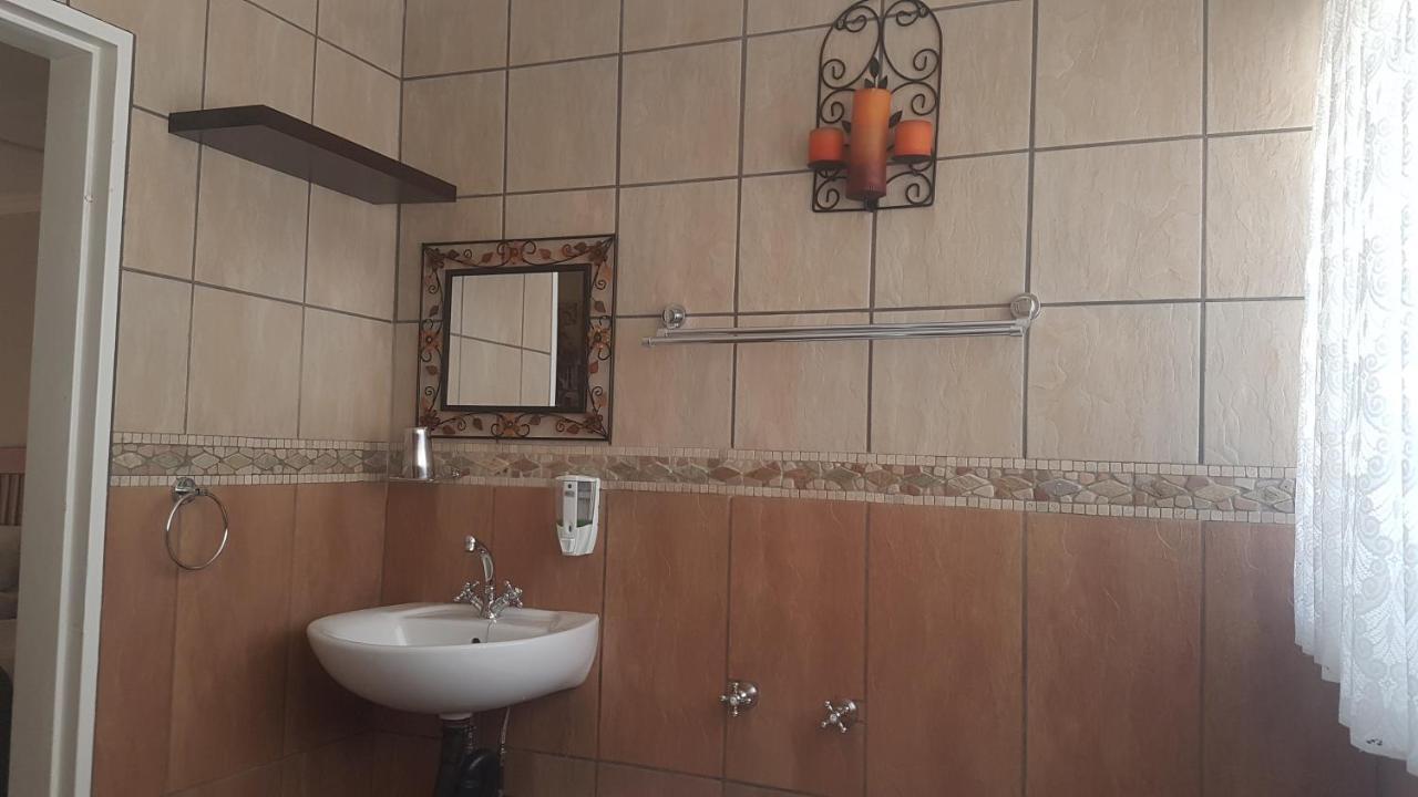 Sonyador Guesthouse Боксбурґ Екстер'єр фото