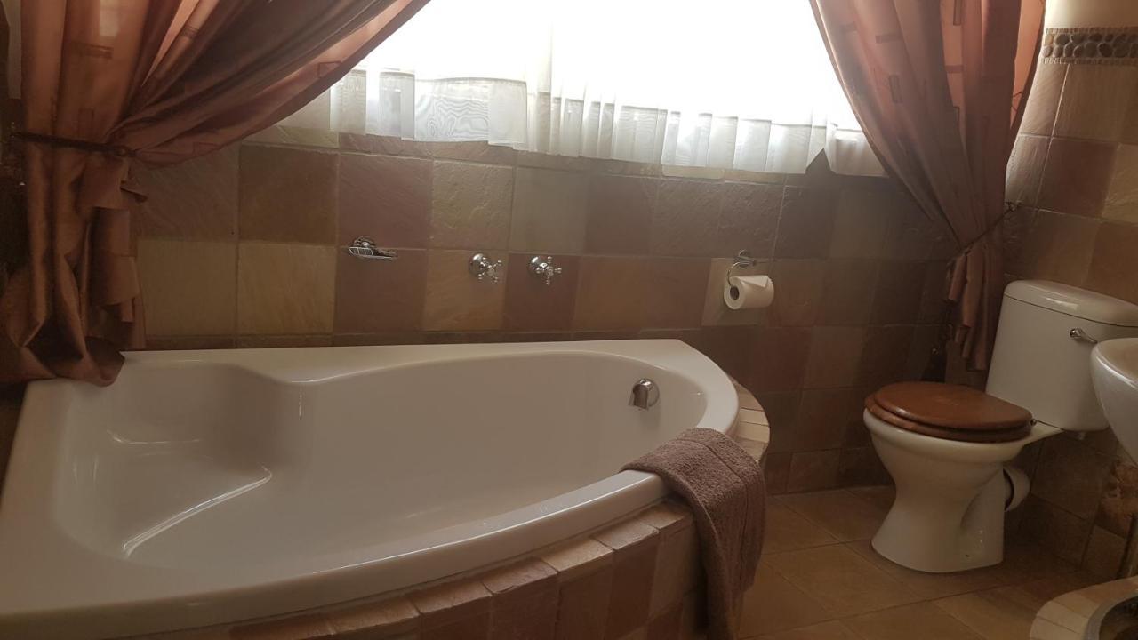 Sonyador Guesthouse Боксбурґ Екстер'єр фото